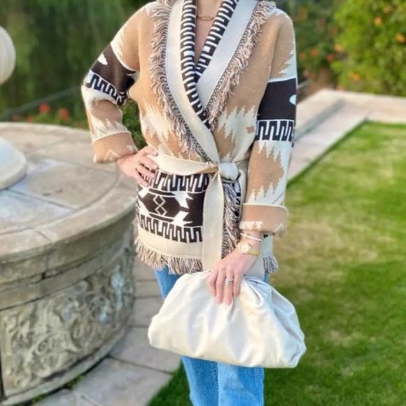 SOLD OUT Aztec Tribal Cowichan Fringe Cardigan Sweater Wrap - Picture 2 of 8